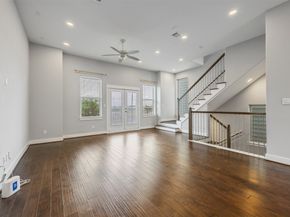 727 Schwartz Street, Houston TX 77020