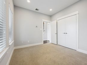 727 Schwartz Street, Houston TX 77020