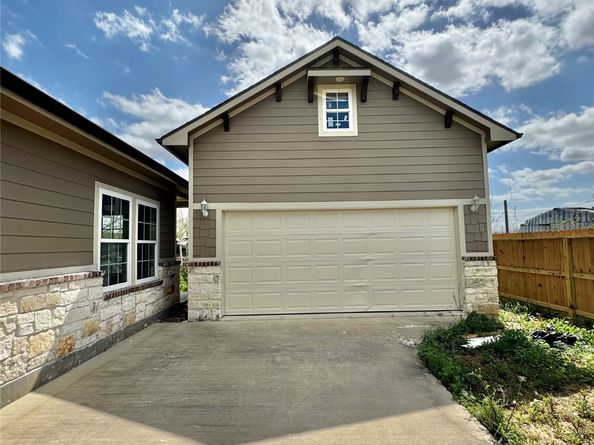 9830 Turnbow Street, Houston TX 77029
