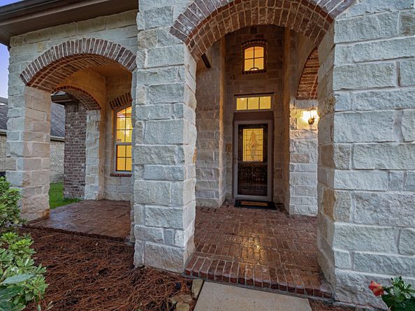 27111 White Sage Cove Lane, Spring TX 77386