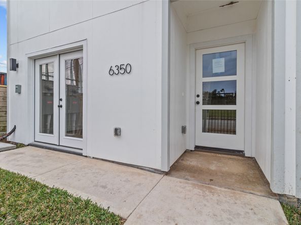 6350 Culberson Street, Houston TX 77021