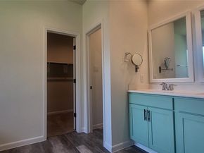 8506 Rialto Canal Loop, Houston TX 77044