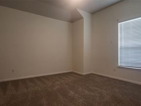 8506 Rialto Canal Loop, Houston TX 77044