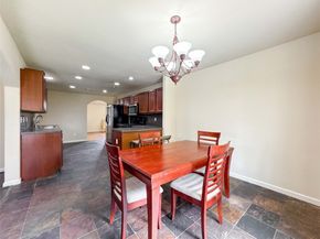 330 E Edgebrook Drive, Houston TX 77034