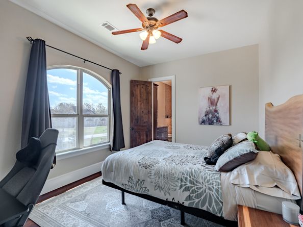 27493 S Lazy Meadow Way, Spring TX 77386
