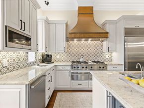 630 Hudson St, Hoboken NJ 07030