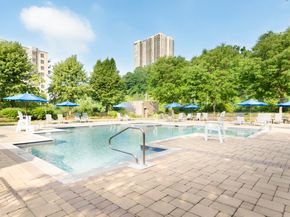 8100 River Rd 1101, North Bergen NJ 07047