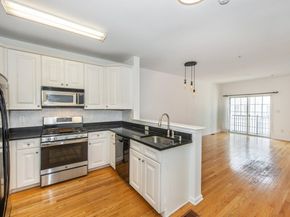 5 Tribeca Ave 509, Jersey City NJ 07305