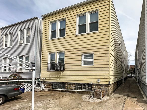 151 Audubon Ave, Jersey City NJ 07305