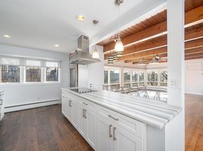 65 Hackensack Plank Rd, Weehawken NJ 07086