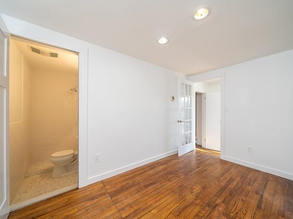 65 Hackensack Plank Rd, Weehawken NJ 07086