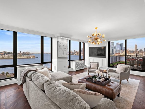 2 Constitution Ct PH01, Hoboken NJ 07030