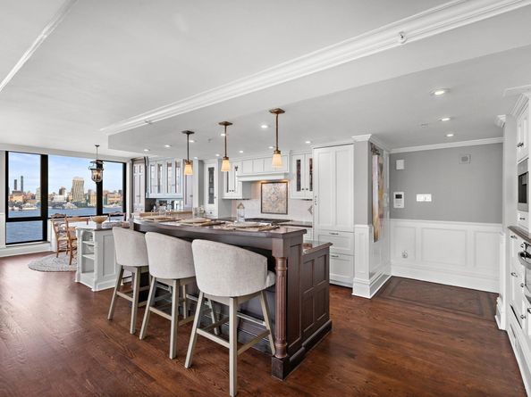 2 Constitution Ct PH01, Hoboken NJ 07030