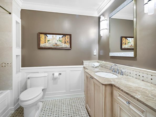 2 Constitution Ct PH01, Hoboken NJ 07030
