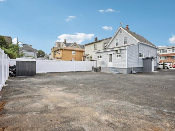 1711-1713 47th St, North Bergen NJ 07047