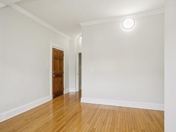 1711-1713 47th St, North Bergen NJ 07047