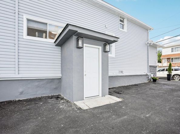 1711-1713 47th St, North Bergen NJ 07047
