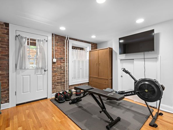 260 Suydam Ave, Jersey City NJ 07304
