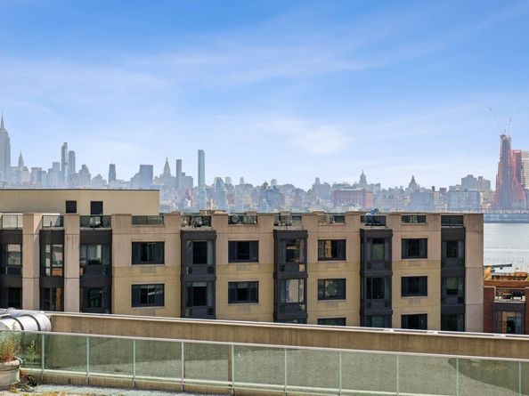 20 Newport Parkway 1011, Jersey City NJ 07310