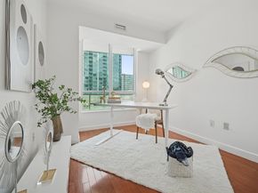 20 Newport Parkway 1011, Jersey City NJ 07310
