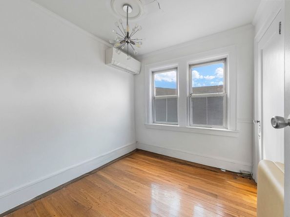 8423 Newkirk Ave, North Bergen NJ 07047