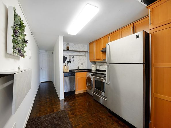 212 9th St 4B, Jersey City NJ 07302