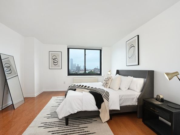 700 Grove St 11P, Jersey City NJ 07310