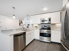 700 Grove St 11P, Jersey City NJ 07310