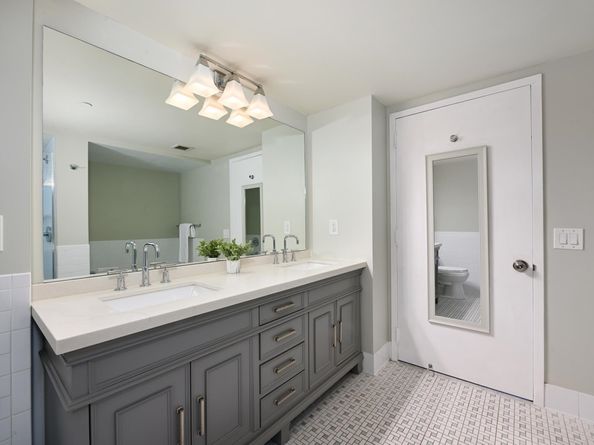 700 Grove St 11P, Jersey City NJ 07310