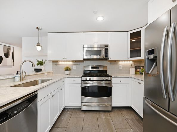 700 Grove St 11P, Jersey City NJ 07310