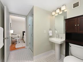 700 Grove St 11P, Jersey City NJ 07310