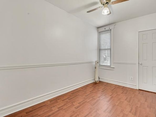224A Neptune Ave, Jersey City NJ 07305-2560
