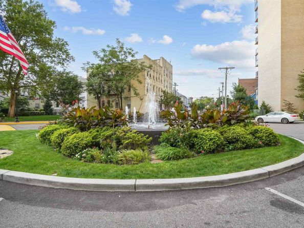 380 Mountain Rd 1710, Union City NJ 07087