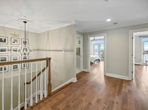 208 Shearwater Ct West 15, Jersey City NJ 07305