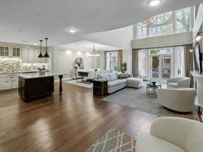 208 Shearwater Ct West 15, Jersey City NJ 07305