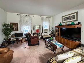 38 Van Reypen St, Jersey City NJ 07306