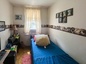 38 Van Reypen St, Jersey City NJ 07306