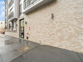 160 Brunswick St 304, Jersey City NJ 07302