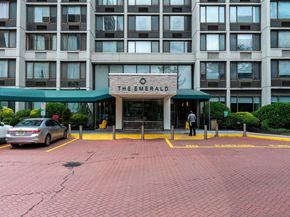 45 River Dr South 2714, Jersey City NJ 07310