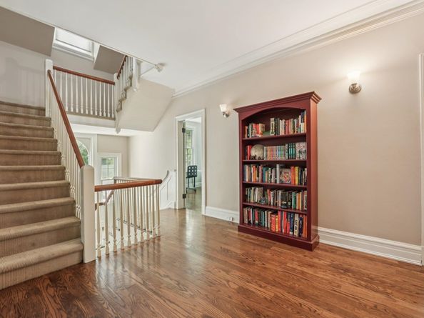 191 Hillside Ave, Englewood NJ 07631