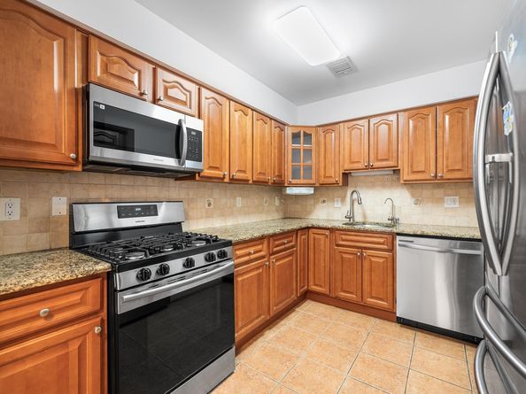 4401 Smith Ave 1B, North Bergen NJ 07047