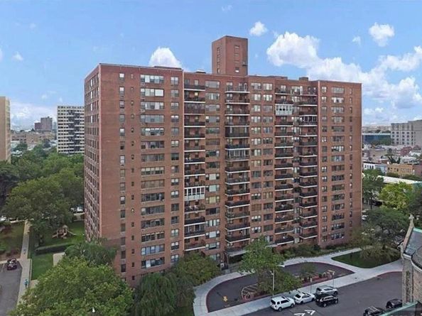 10 Huron Ave 11D, Jersey City NJ 07306
