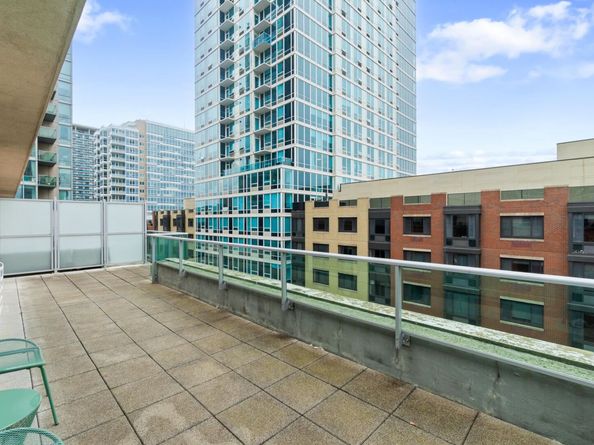 1 Shore Lane 619, Jersey City NJ 07302