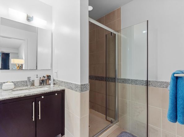 1 Shore Lane 619, Jersey City NJ 07302