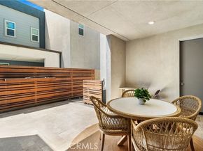 173 Biome, Irvine CA 92618