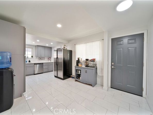 371 S Alexander Avenue, Upland CA 91786