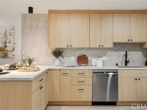 1921 W Clearbrook, Anaheim CA 92804