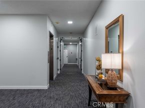 11322 Camarillo Street 204, North Hollywood (los Angeles) CA 91602