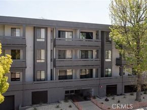 11322 Camarillo Street 204, North Hollywood (los Angeles) CA 91602