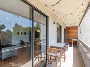 11322 Camarillo Street 204, North Hollywood (los Angeles) CA 91602